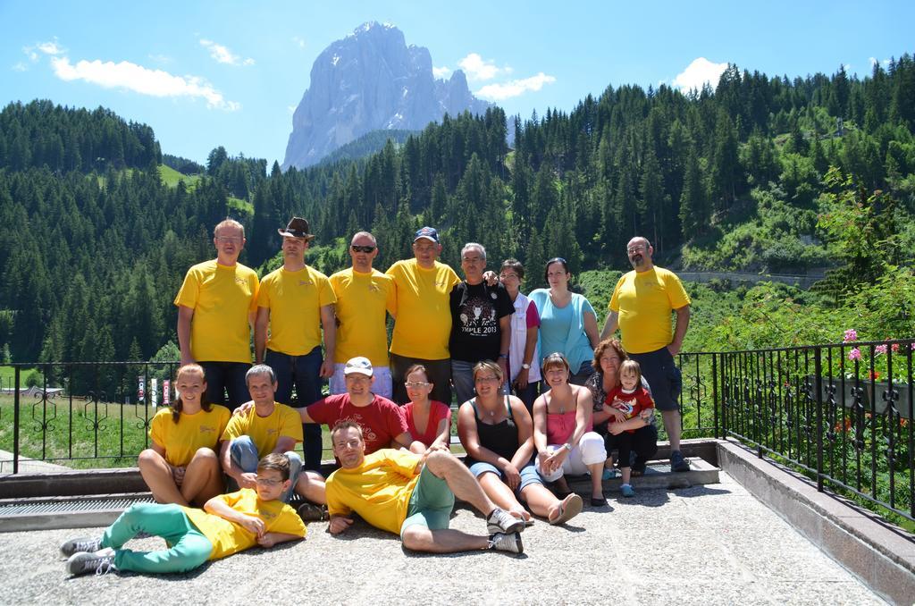 Garni Ossi Bed & Breakfast Santa Cristina Val Gardena Bagian luar foto